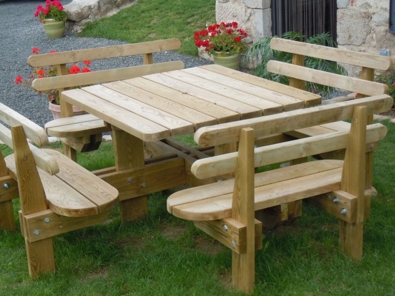 Table de pique-nique 8 personnes, table en bois pour extérieur avec bancs 
